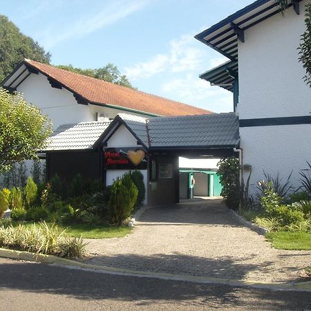 Motel Avenida (Adults Only) กรามาโด ภายนอก รูปภาพ