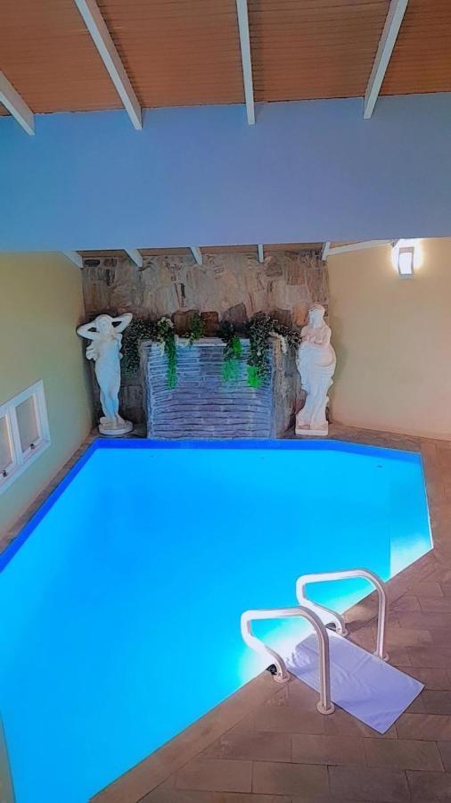 Motel Avenida (Adults Only) กรามาโด ภายนอก รูปภาพ