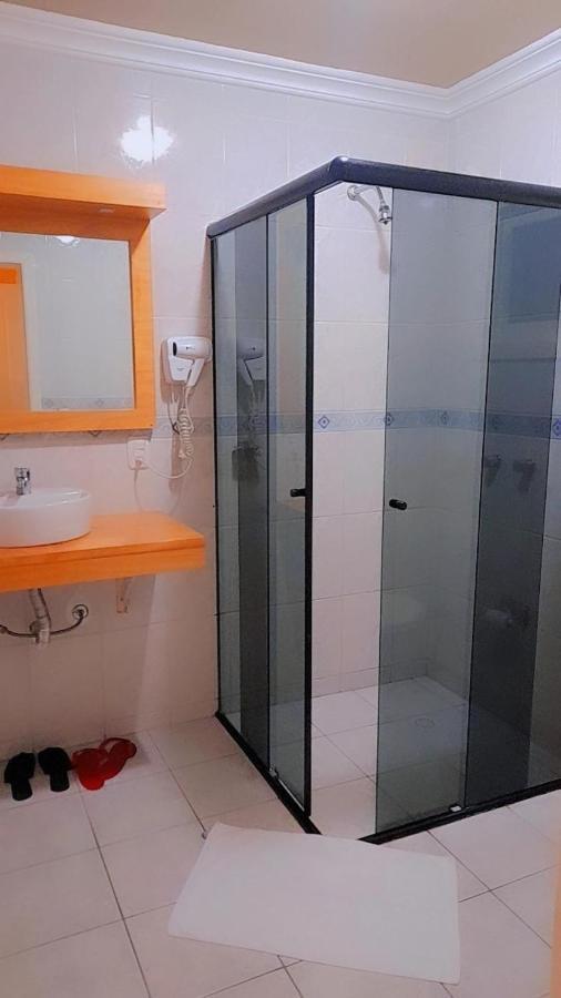 Motel Avenida (Adults Only) กรามาโด ภายนอก รูปภาพ