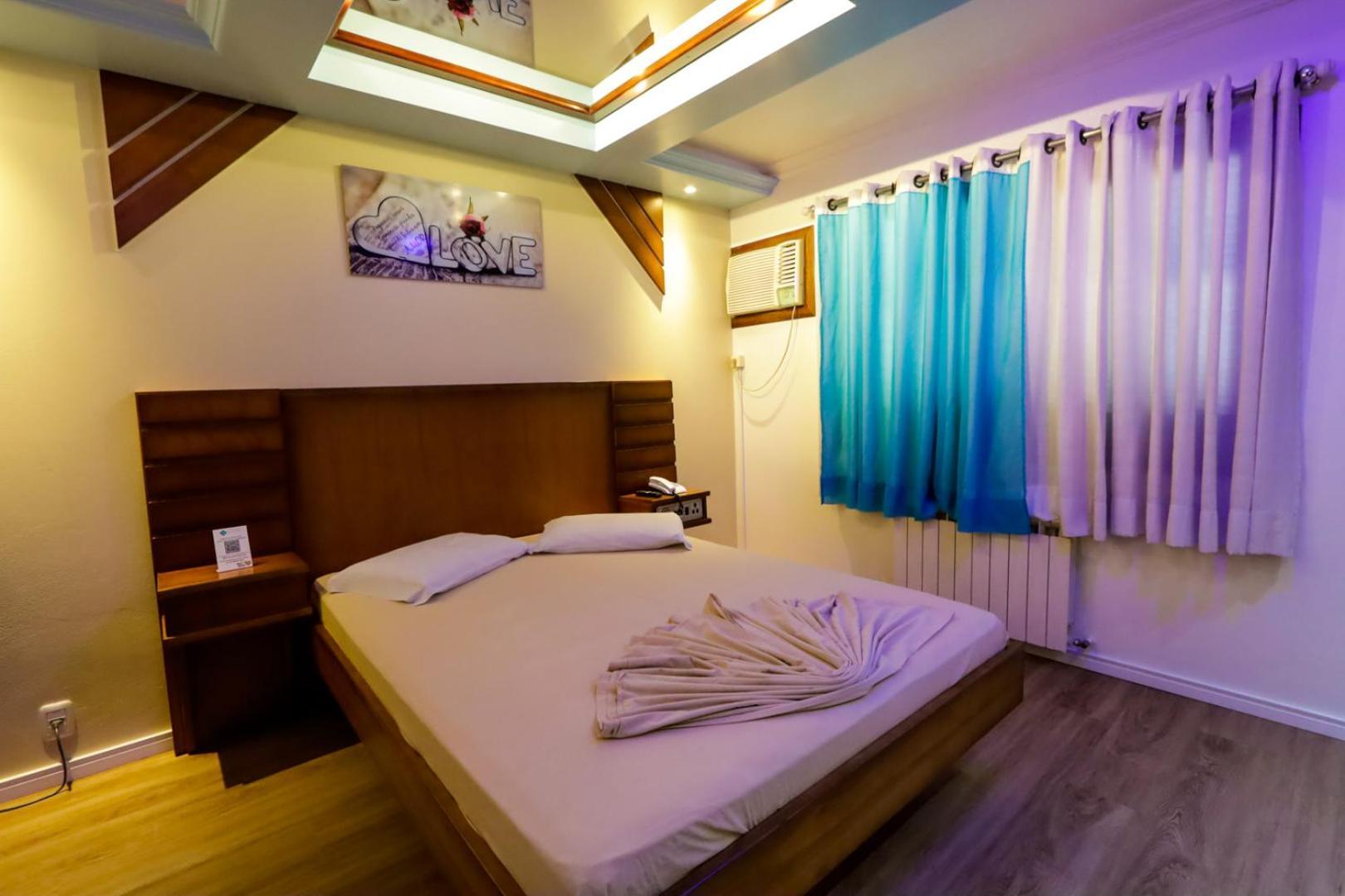 Motel Avenida (Adults Only) กรามาโด ภายนอก รูปภาพ